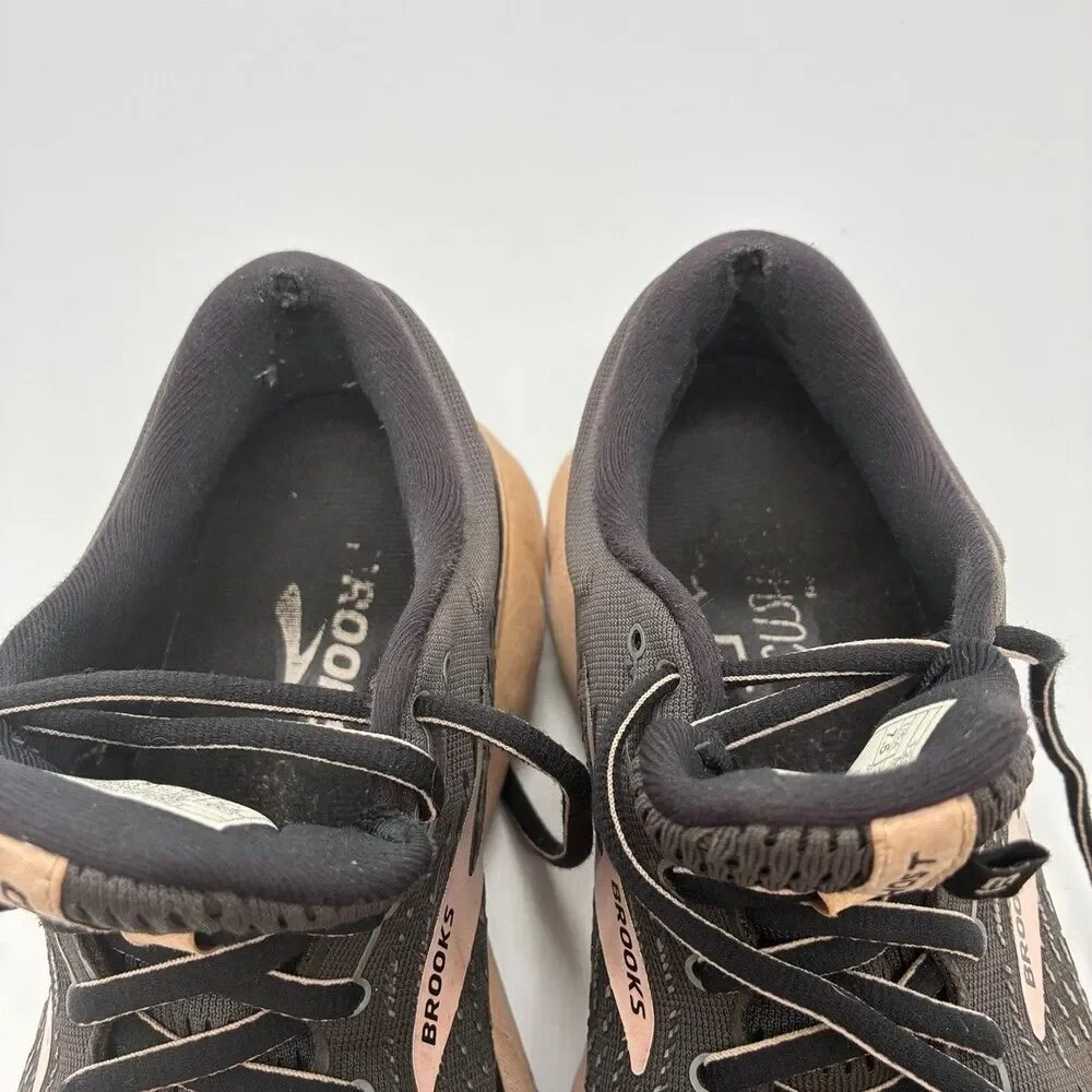 Brooks Ghost 13 Womens 7.5 Black Gray Running Shoes DNA Loft Pre Owned